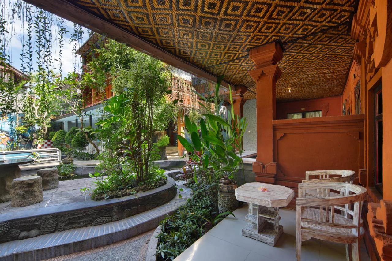 Hotel Lumbung Sari Legian Zewnętrze zdjęcie